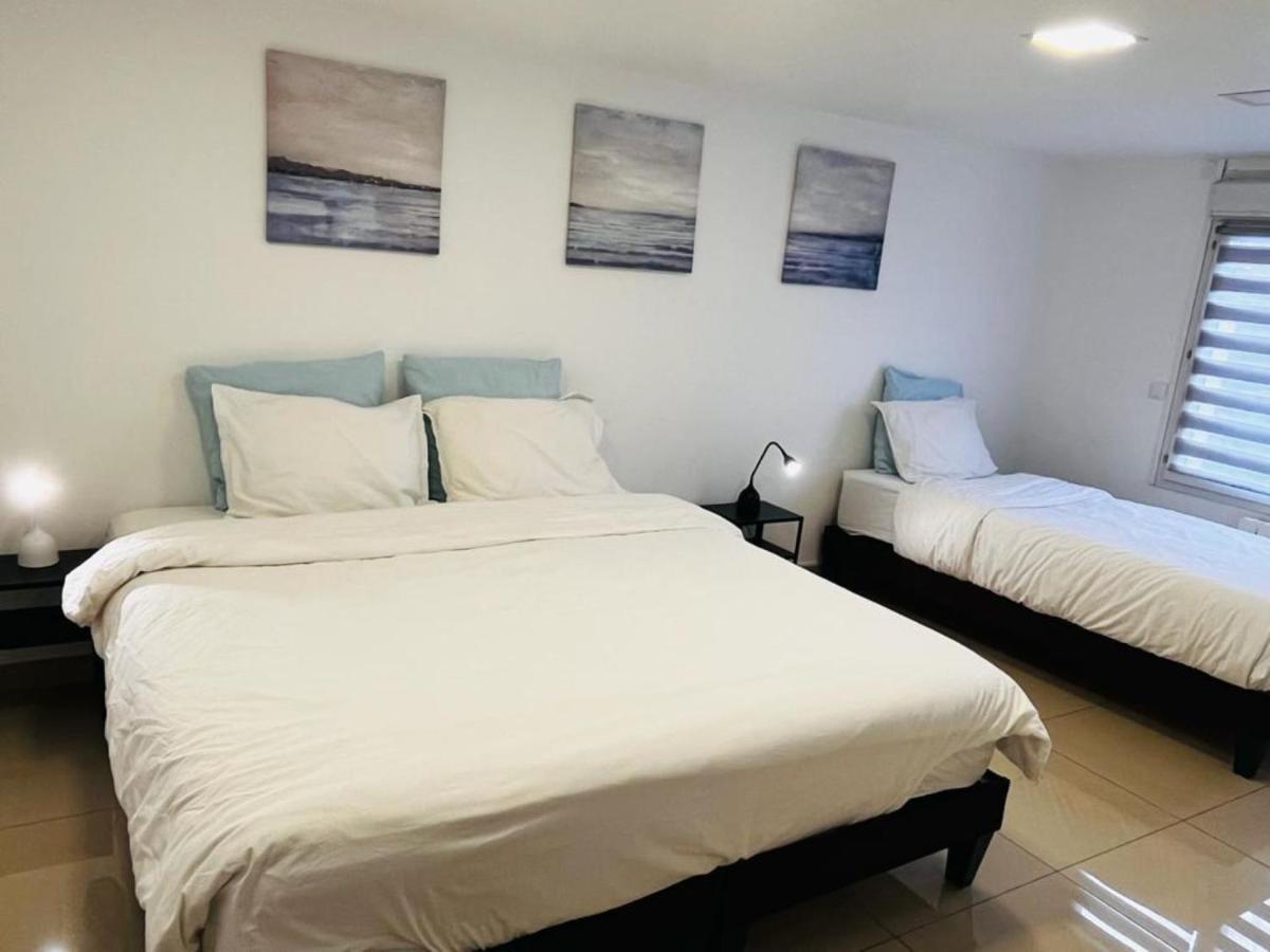 Apartment Spacious 2-bedroom Apartment: Paris Area With Parking & Terrace Villepinte (Seine-Saint-Denis)