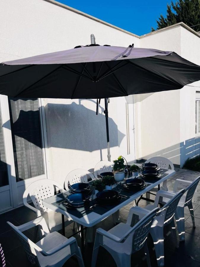 Apartment 100m2 2 8 Personnes - Grand Parking Et Terrasse Privee - Proche Cdg-parc Expositions-paris-asterix-disney